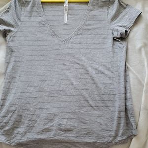 Lululemon love tee